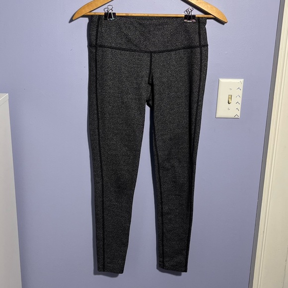 Athleta Pants - 🦋Athleta workout leggings🦋